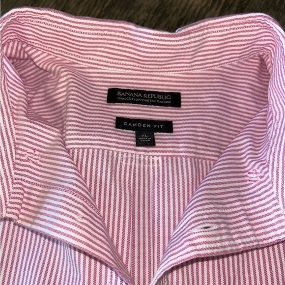 Men’s Banana Republic Classic Button Down Camden Fit Pink and White EUC - Picture 2 of 6